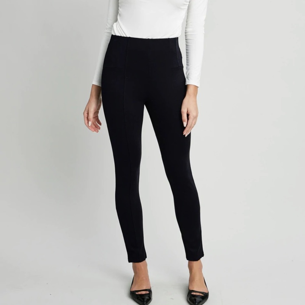BCBG BLACK ANKLE PANT